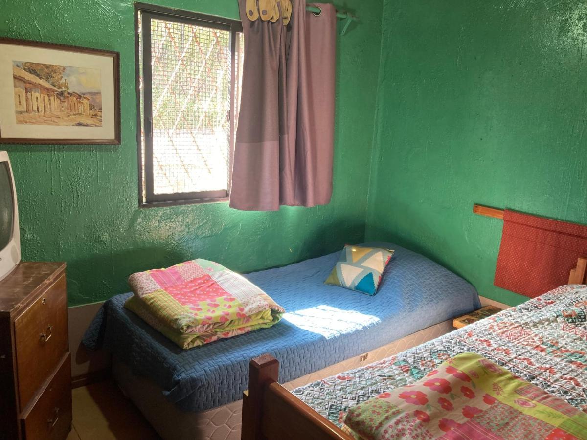 Hostal Buena Vista San Antonio  Bagian luar foto