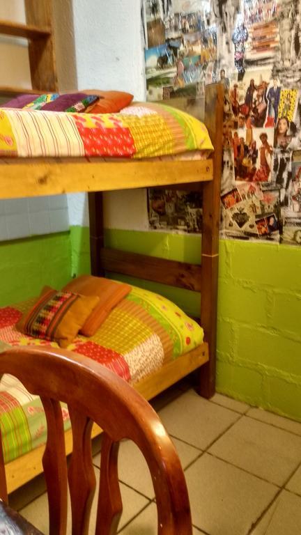 Hostal Buena Vista San Antonio  Bagian luar foto