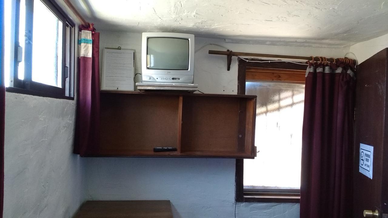 Hostal Buena Vista San Antonio  Bagian luar foto